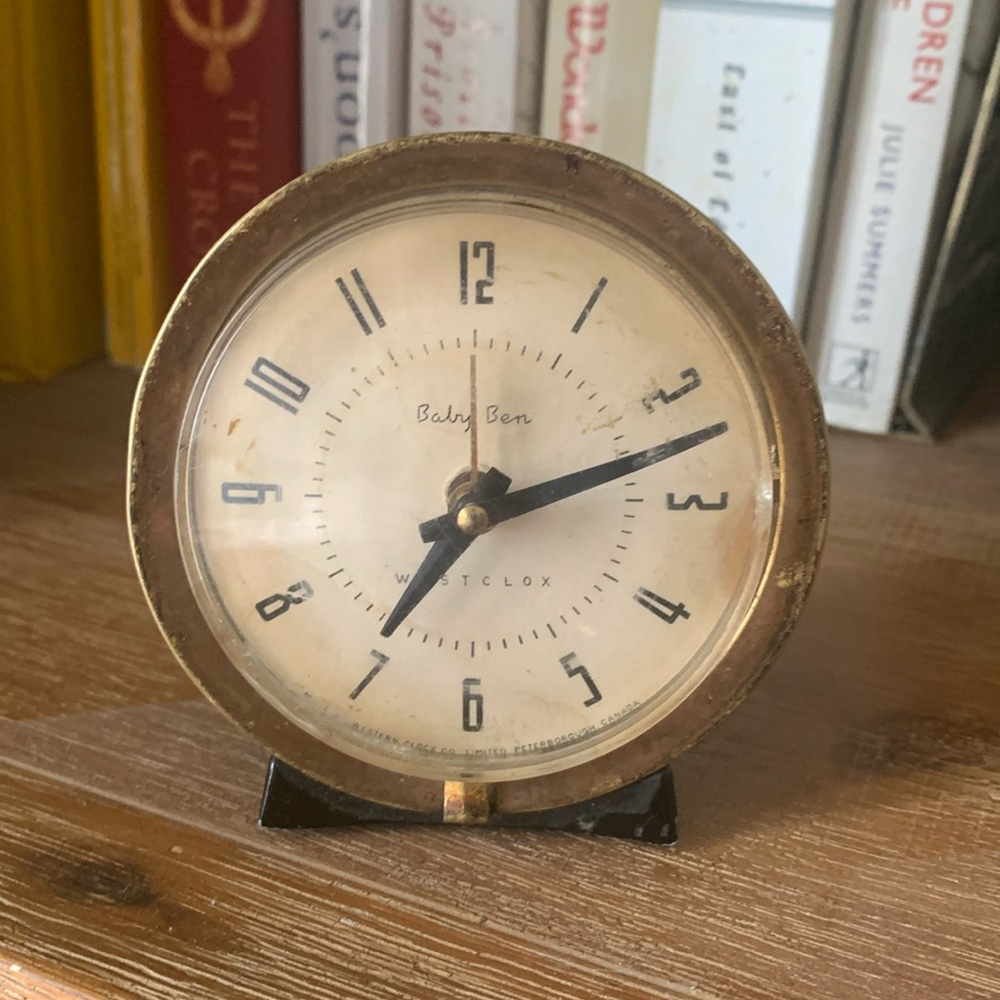 clock Westclox Baby Ben alarm clock.